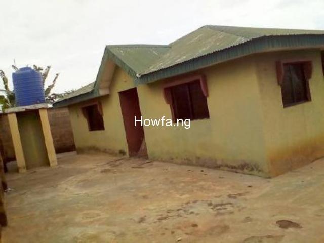 3 BR, 6000 m² – Bungalow for Sale in Ibadan - Best price - 1